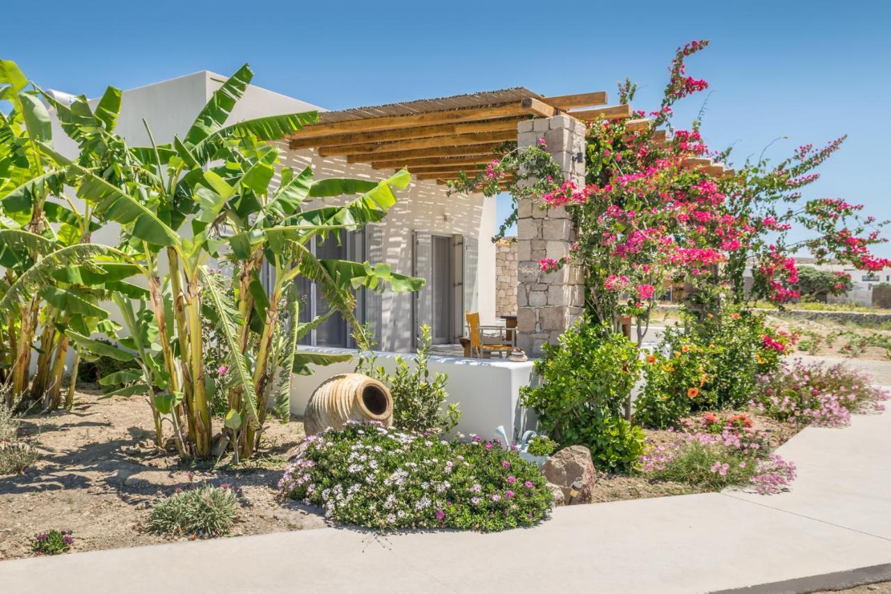 Milis Houses Adamantas Exterior photo